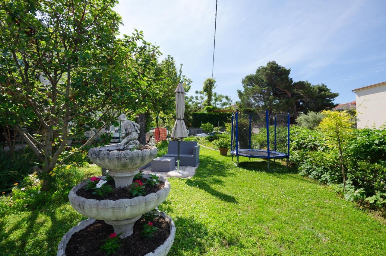Apartments Ruzica Banjol Bagian luar foto
